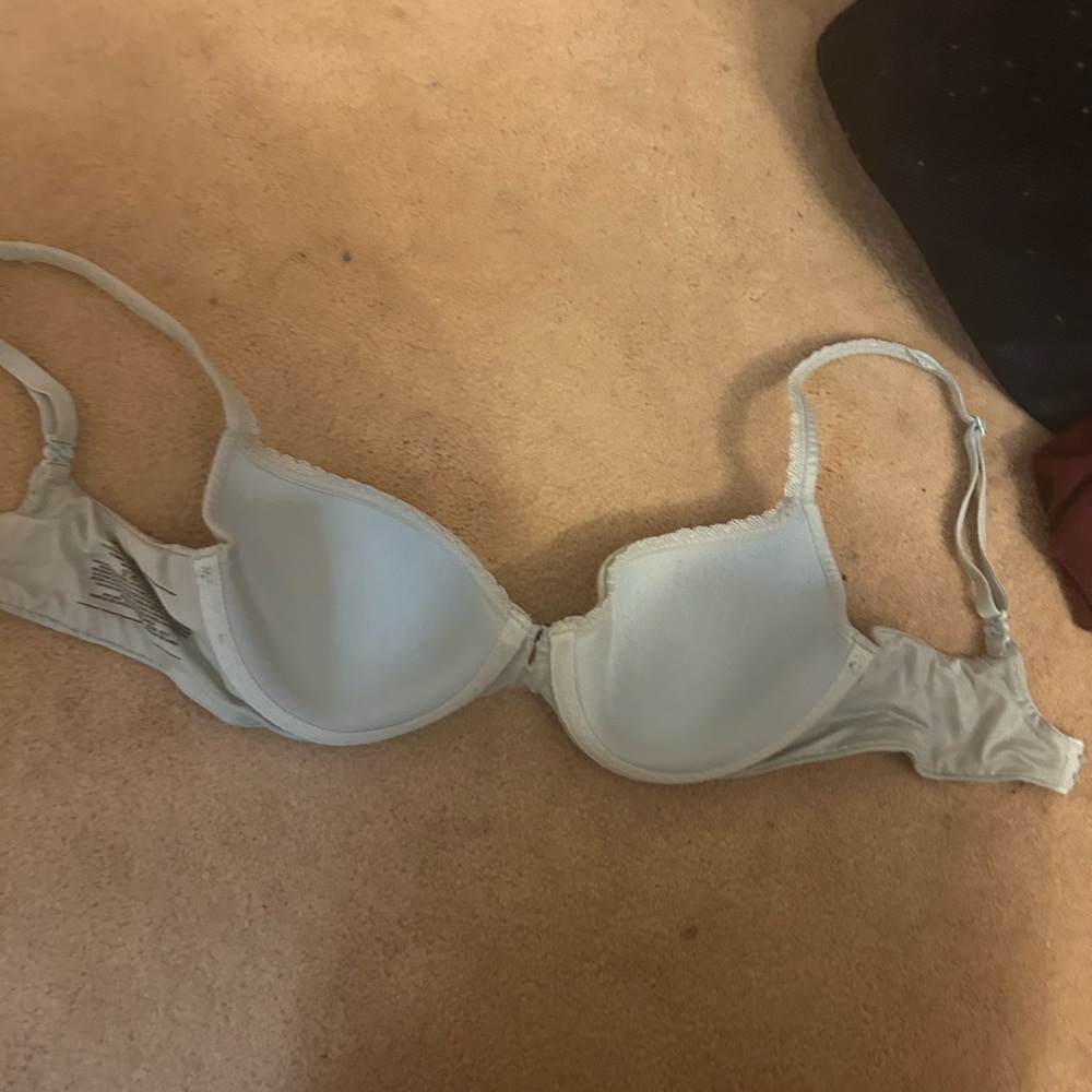 Bra - Picture 2 of 4